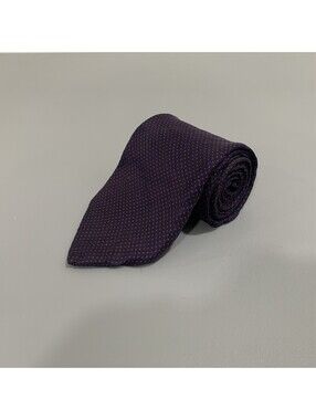 Huntington Men's Navy Blue & Red Dotted Silk Tie